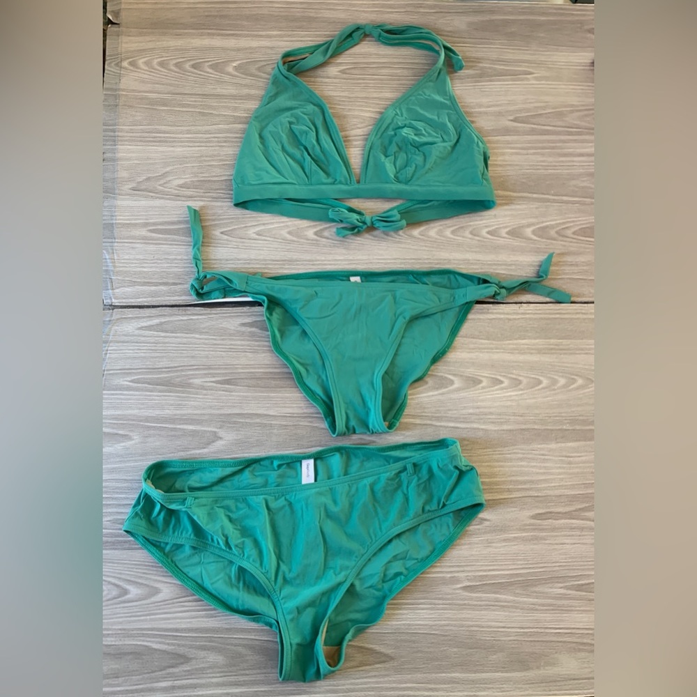 Gap body teal bikini. 2 bottoms. Top is xl. Bottoms are Medium